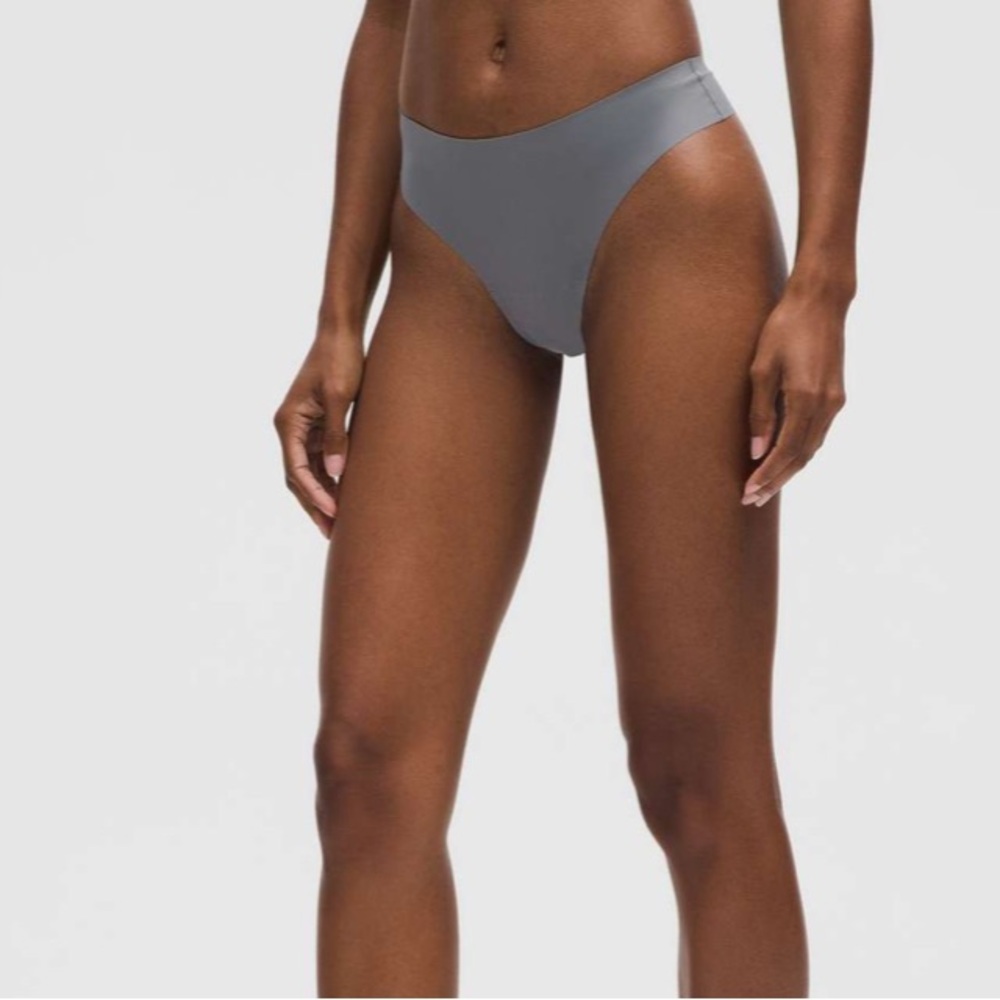 NWT Lululemon Invisiwear Mid Rise Thong Underwear 3 Pack Starch Blue Cotton - M - Picture 2 of 2